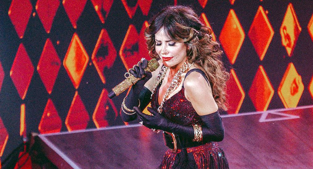 Gloria Trevi Present Sus Trevihits En El Palenque De La Expogan