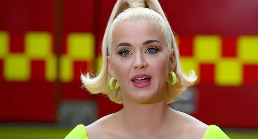 Katy Perry irá a juicio por mansión de empresario que no quiere venderla