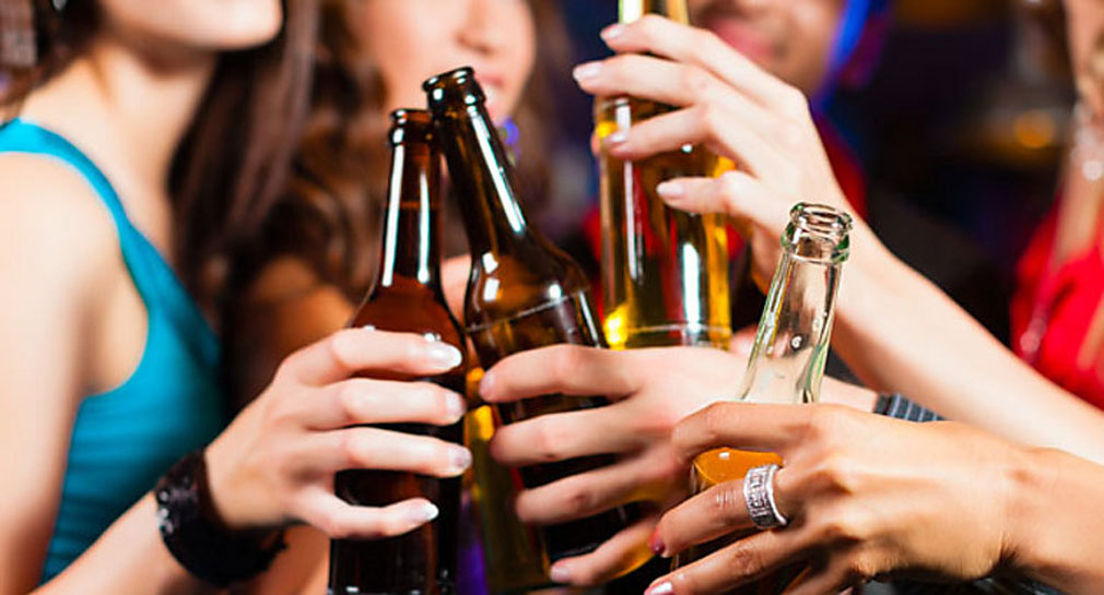 Se reúne Dirección de Alcoholes de Sonora con propietarios de establecimientos para prevenir consumo de bebidas en menores y evitar accidentes