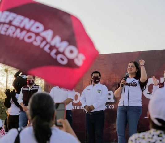 “No es cierto que desde el servicio público la gente puede enriquecerse, miente el que lo haga, aquí alcanza para vivir con decencia”, afirma Célida López