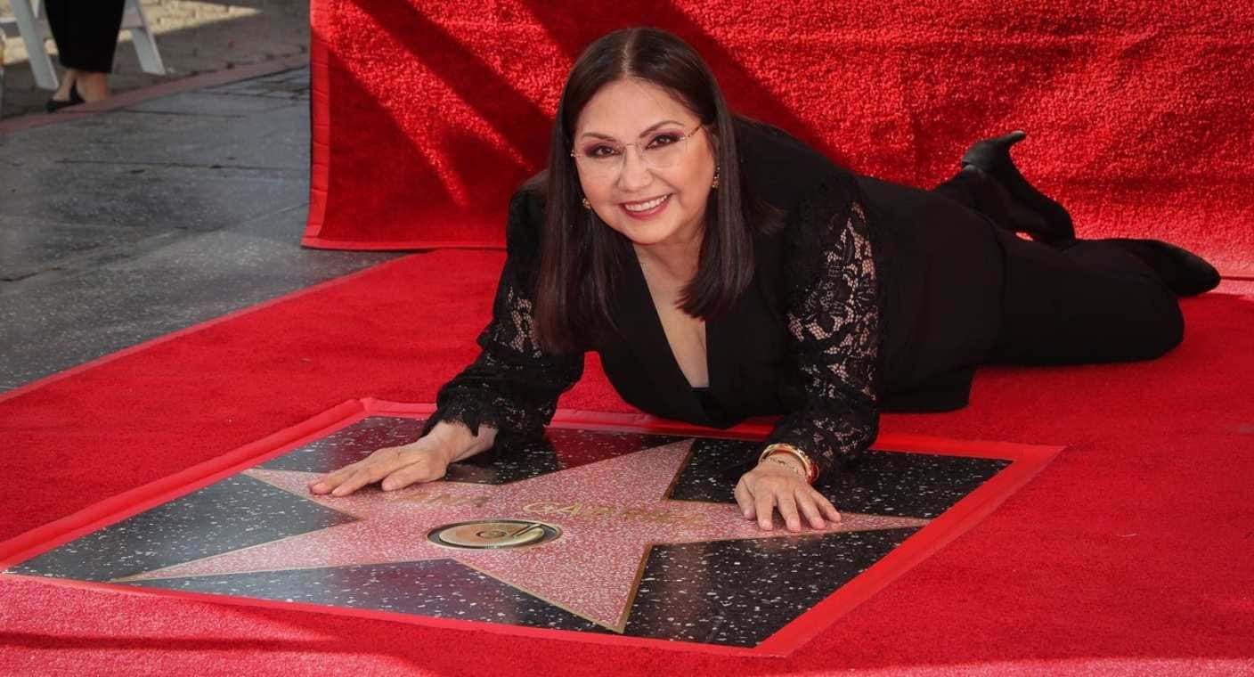 “Quiero decirles que pronto dejaré los escenarios”: Ana Gabriel anuncia su retira de la música