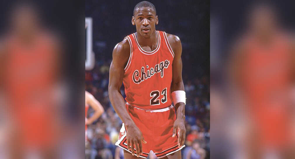 Tenis de Michael Jordan se pueden convertir en los más caros de la historia