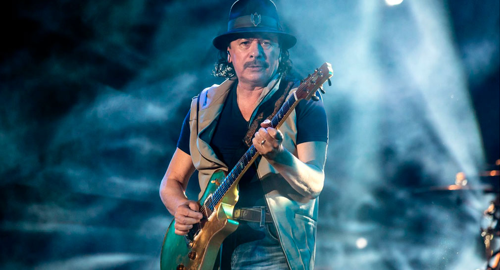 Carlos Santana habla de cuando perdonó a quien lo abusó durante su infancia