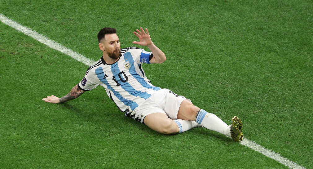 Messi es suspendido 2 semanas por su viaje a Arabia