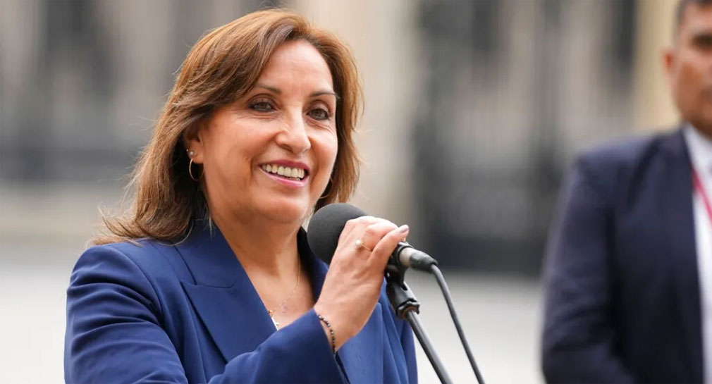 Fiscalía de Perú investiga a Dina Boluarte por muertes suscitadas durante protestas