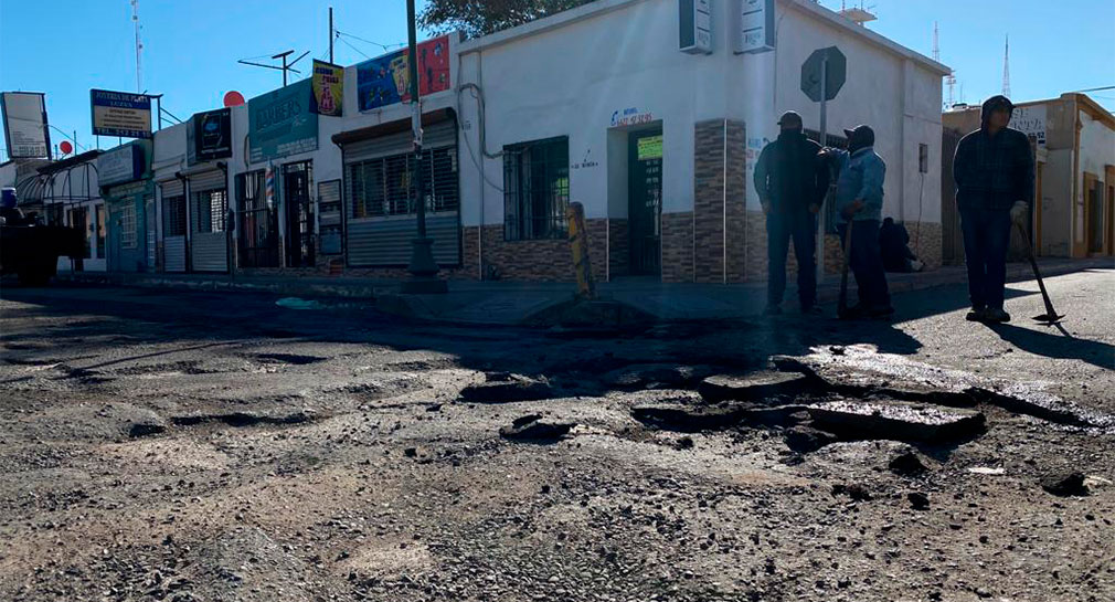 Cierran calle Garmendia en el centro de Hermosillo por trabajos de reparación