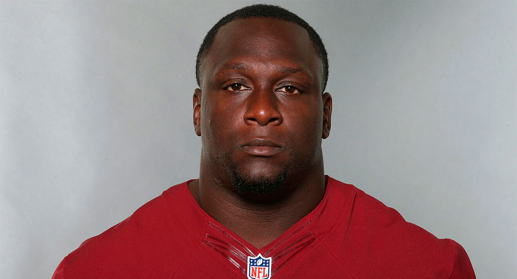 Jerrell Powe, exjugador de futbol americano colegial y NFL, es arrestado en Mississippi acusado por secuestro
