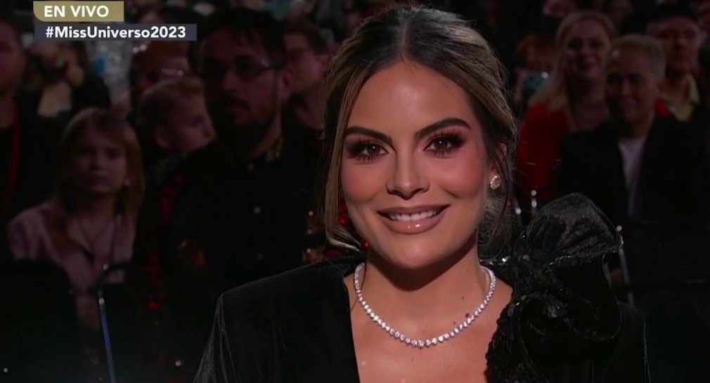 No escuchaste mal, le cambian el nombre a Ximena Navarrete en Miss Universo 2022 (VIDEO)