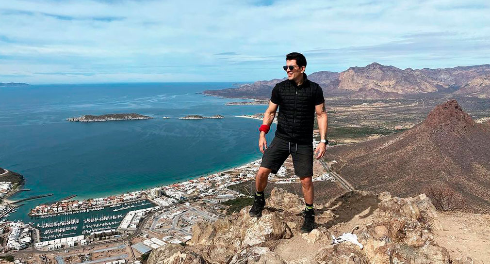 Yahir comparte imágenes desde la cima del Tetakawi en Sonora: “La vista más espectacular del planeta” (VIDEO Y GALERÍA)