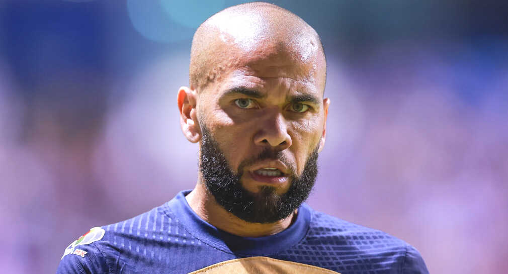 Víctima de agresión pide 12 años de cárcel para el futbolista Dani Alves