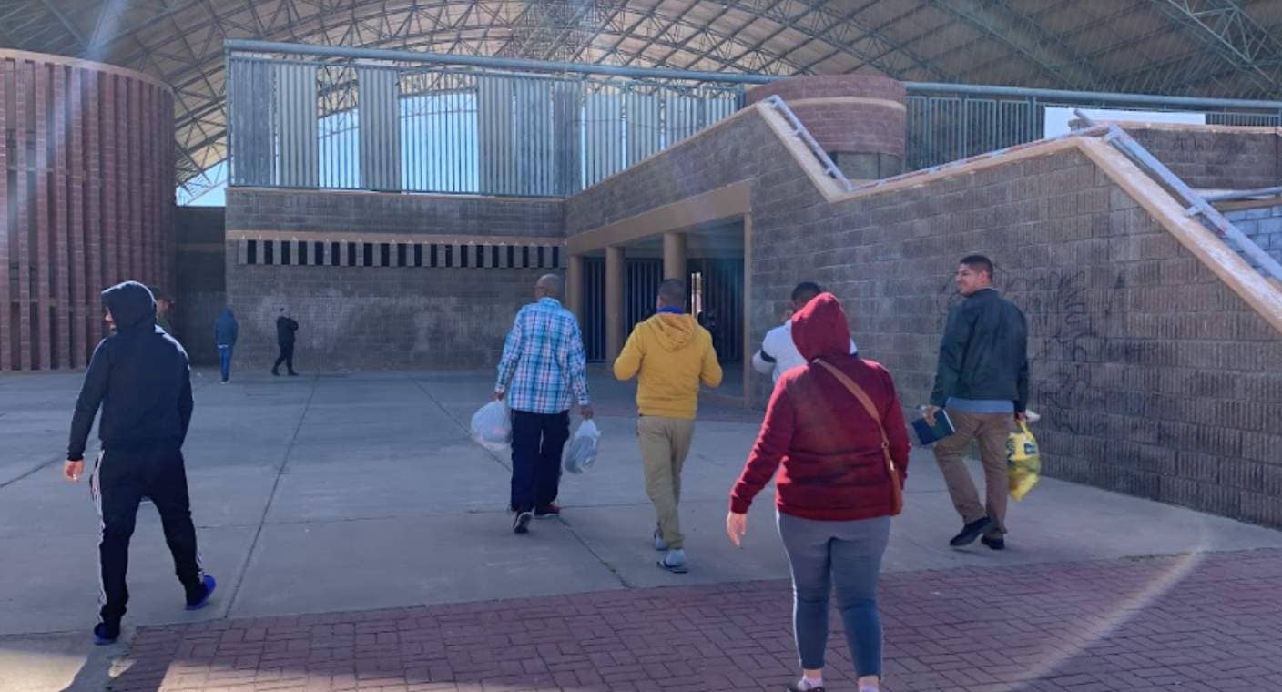 Migrantres en Hermosillo reciben atención médica y comida mientras EEUU entrega visas temporales a venezolanos: AMLO