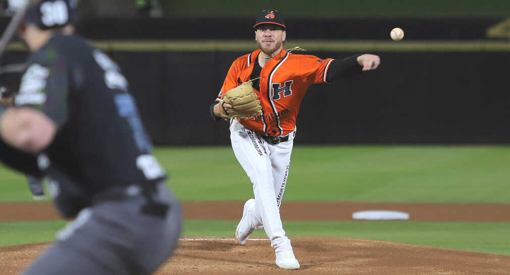 Naranjeros pega primero y vence a Algodoneros de Guasave por 8-1 en inicio de serie semifinal de la LMP