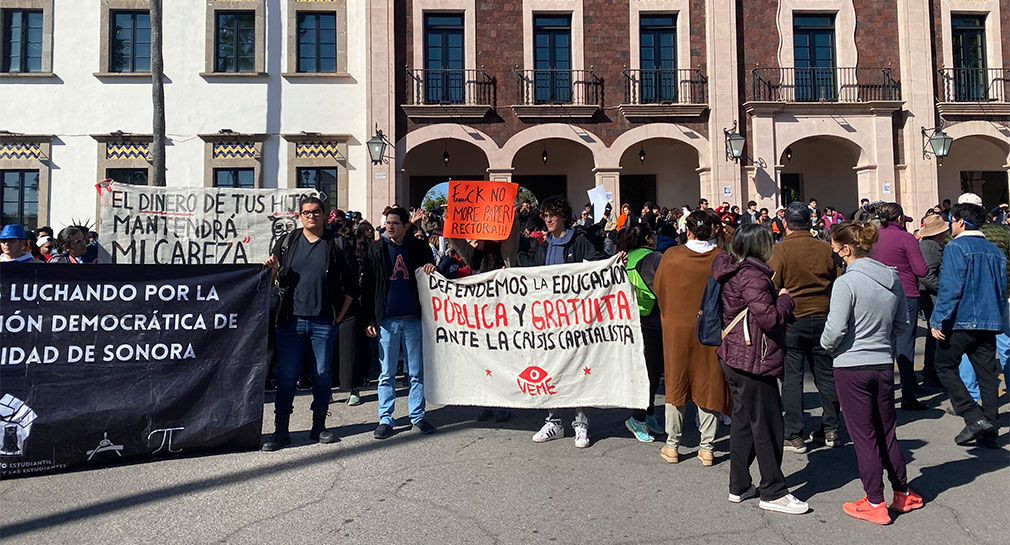 Estudiantes y trabajadores de la Unison renombran Ley Beltrones (Ley 4) como Ley Durazo por rapidez para aprobarla sin consultarlos
