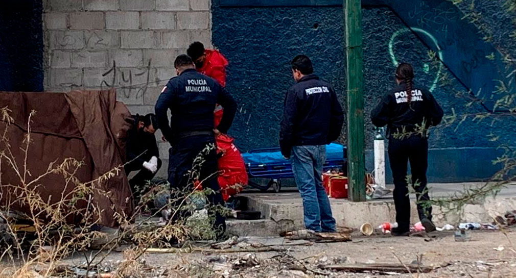 Rescatan a hombre con sobredosis de drogas en supermercado abandonado al norte de Hermosillo