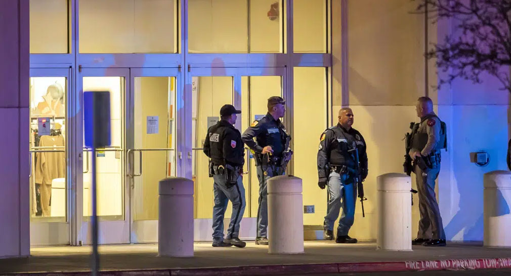 Tiroteo en centro comercial de Texas empezó como pelea, reporta la policía local