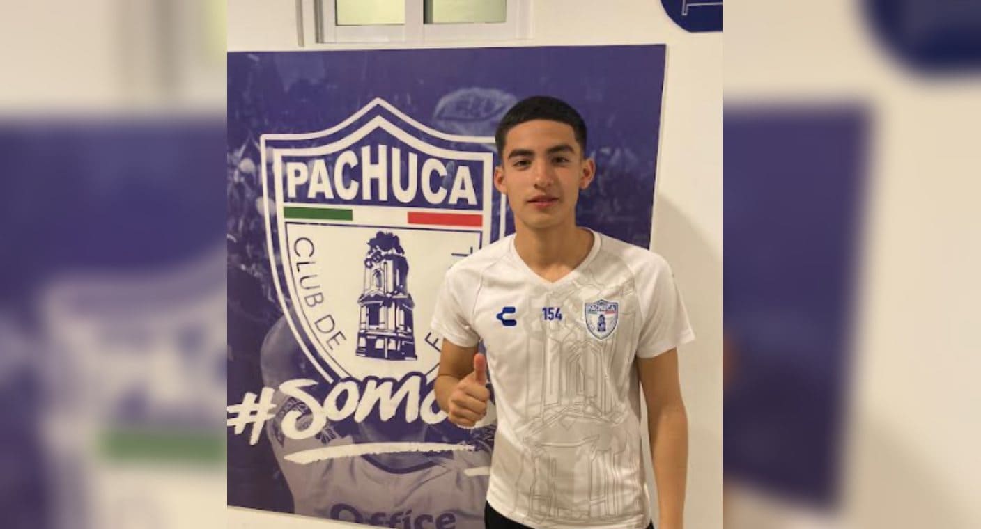 Ángel Leyva, alumno de Cobach Sonora en Cajeme, es enlistado por Club Pachuca en la categoría Sub 16