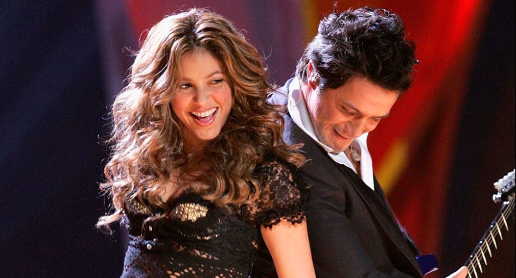 “¡Ya bésense!”, pide público a Alejandro Sanz por mensaje a Shakira (VIDEO)