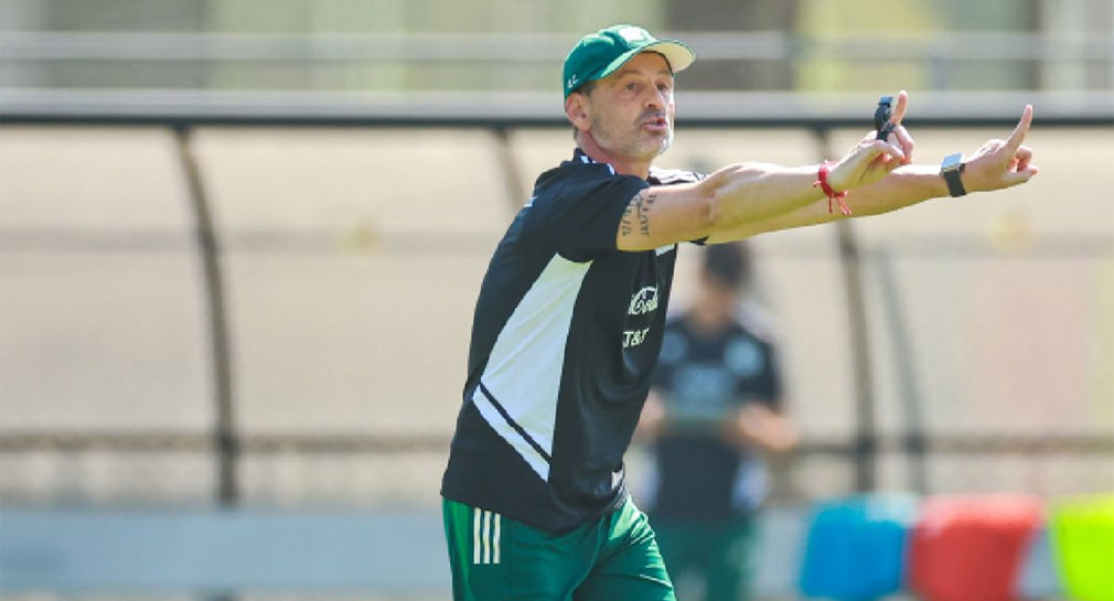 Diego Cocca dirige su primera concentración como entrenador de Selección Mexicana