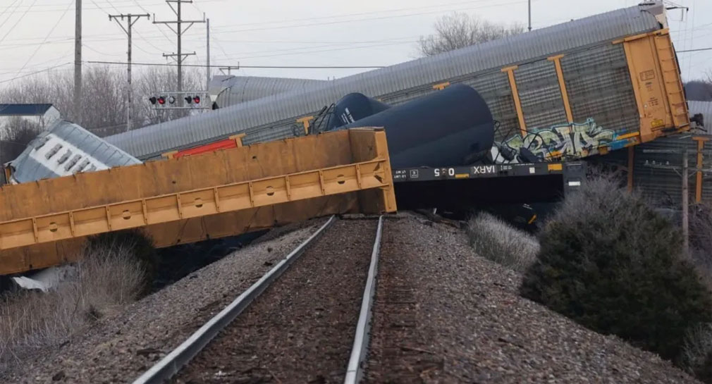 Tren de carga se descarrila en Ohio, el segundo en menos del mes