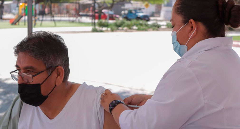 Continuará IMSS en Sonora campaña de vacunación contra covid-19 e influenza estacional