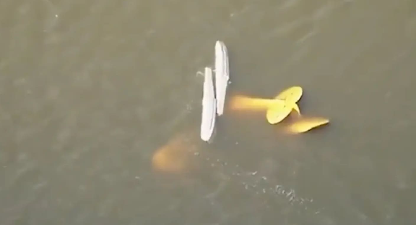 Mueren 4 personas por choque de avionetas en Florida