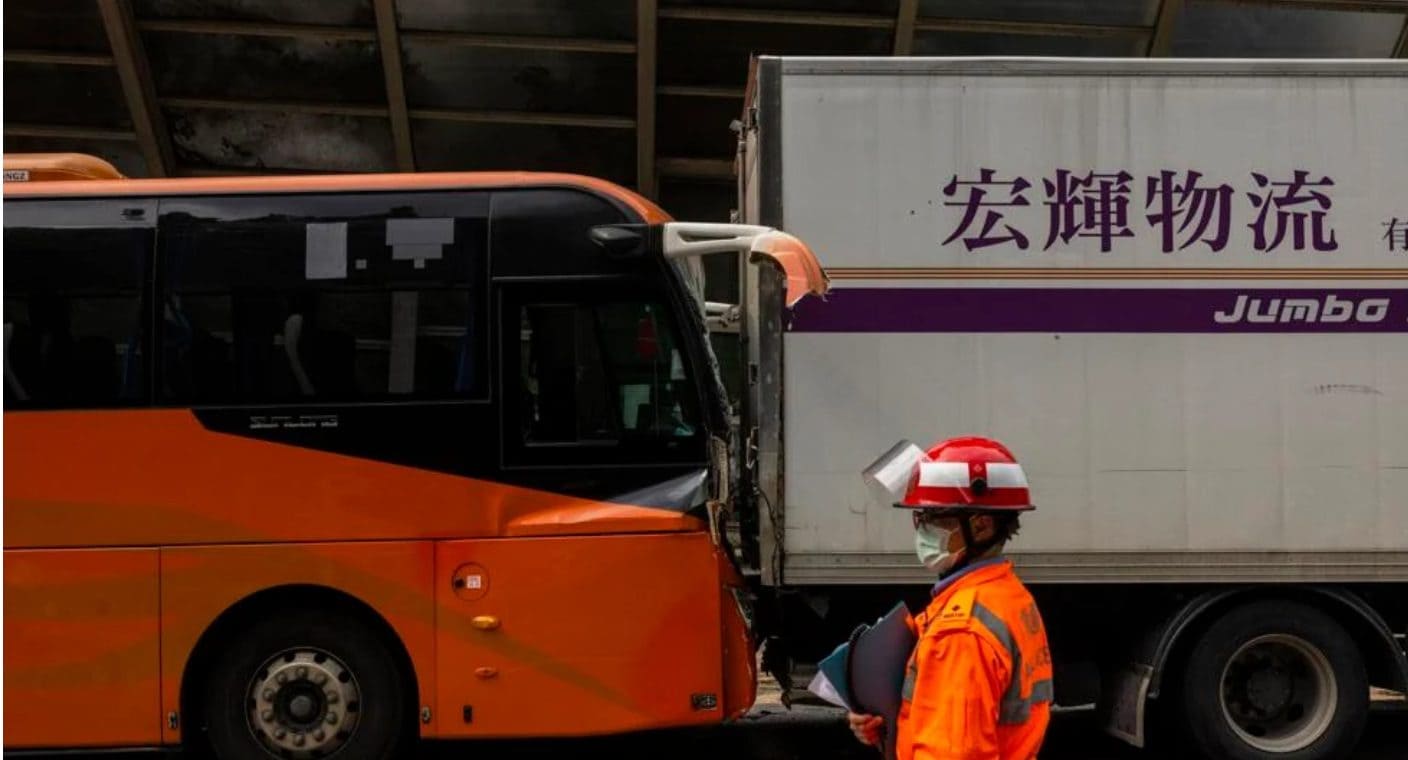 Accidente de tránsito deja 87 personas heridas en Hong Kong