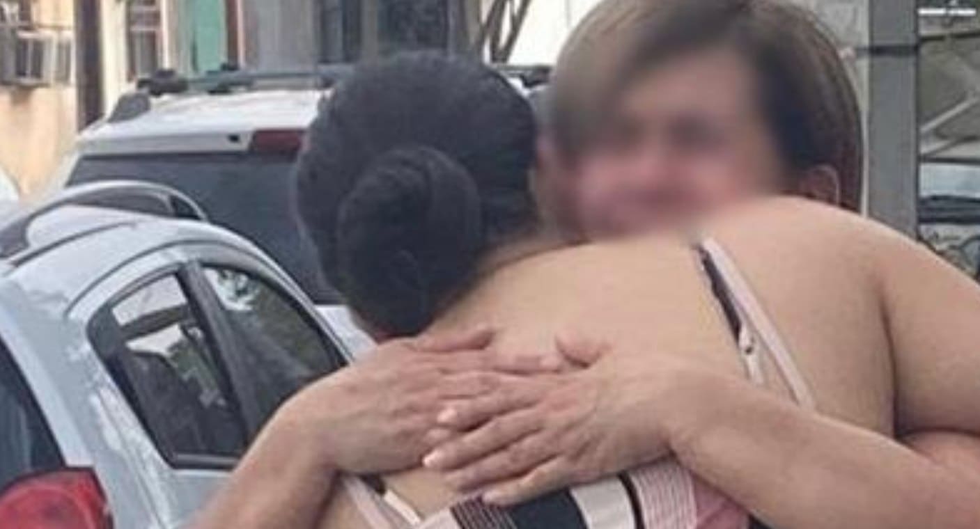 Localizan sana y salva en un cine a joven víctima de extorsión de engaño telefónico con fines de extorsión en Hermosillo