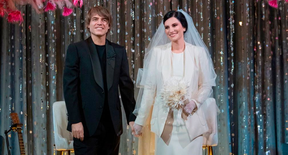 Tras 18 años de noviazgo, Laura Pausini se casa con Paolo Carta