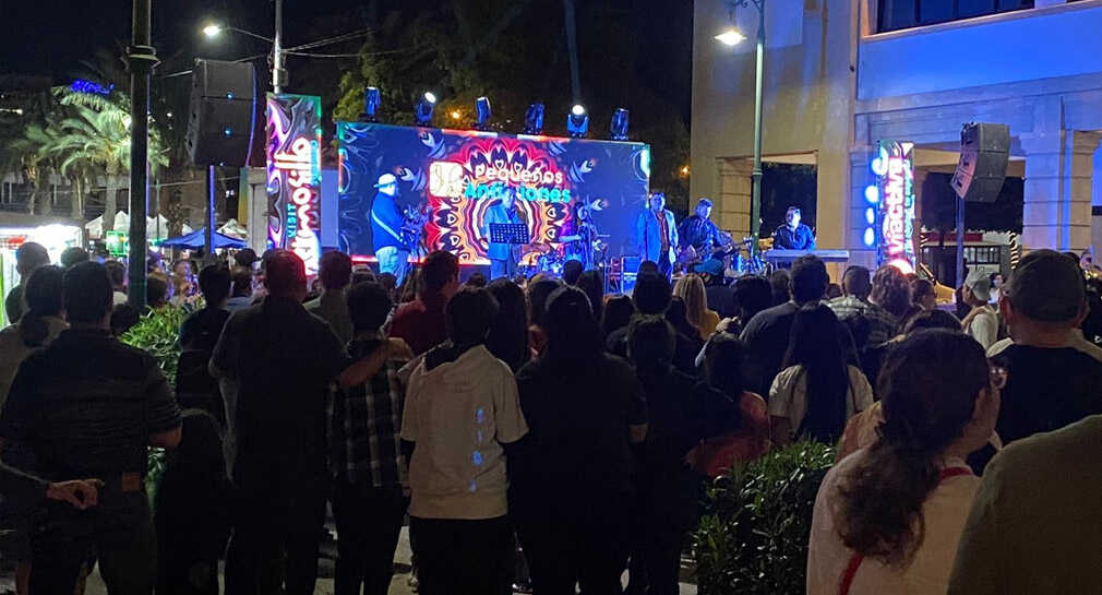 Con música, baile y pastel el gobierno de Hermosillo celebra el cuarto aniversario de “Viactiva”