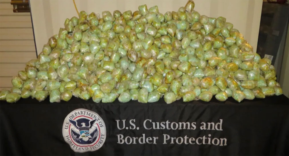 Decomisa CBP más de un millón de pastillas de fentanilo en 2 días en Nogales, Arizona