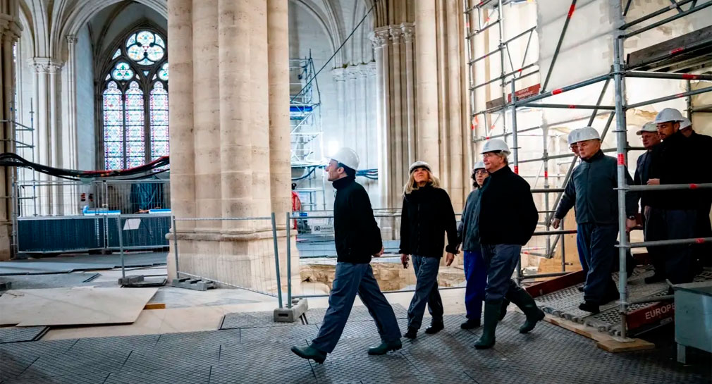 Macron afirma que reconstrucción de Notre Dame quedará para 2024