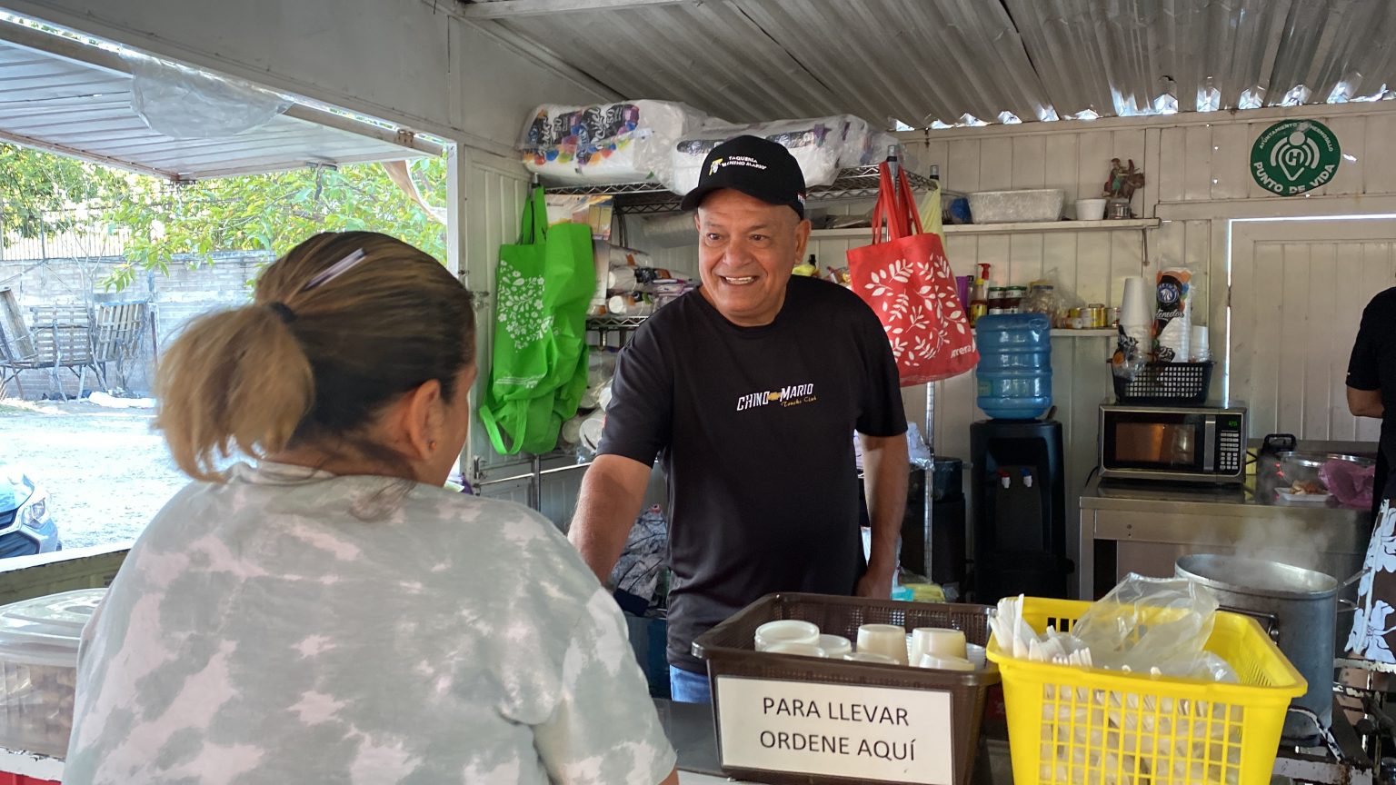 Tacos de cabeza estilo Hermosillo en Dubái, España y lugares de México