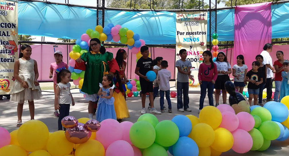 Hermosillenses celebran Día del Niño con actividades en Parque Madero organizado por Covafam