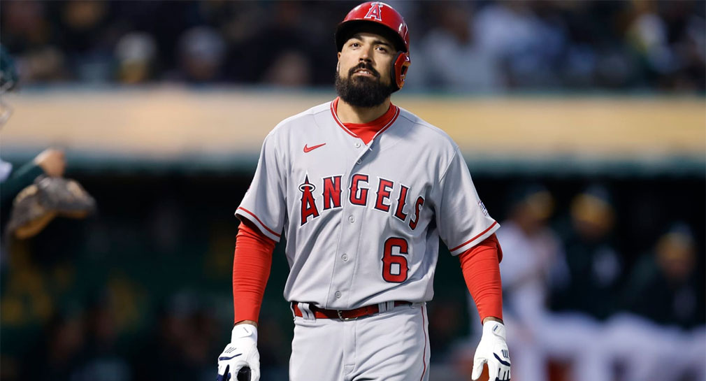 Suspenden 5 juegos al tercera base de los Angels, Anthony Rendón, tras altercado con fanático