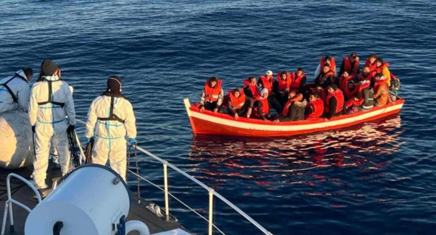 Italia decreta el estado de emergencia migratorio durante seis meses