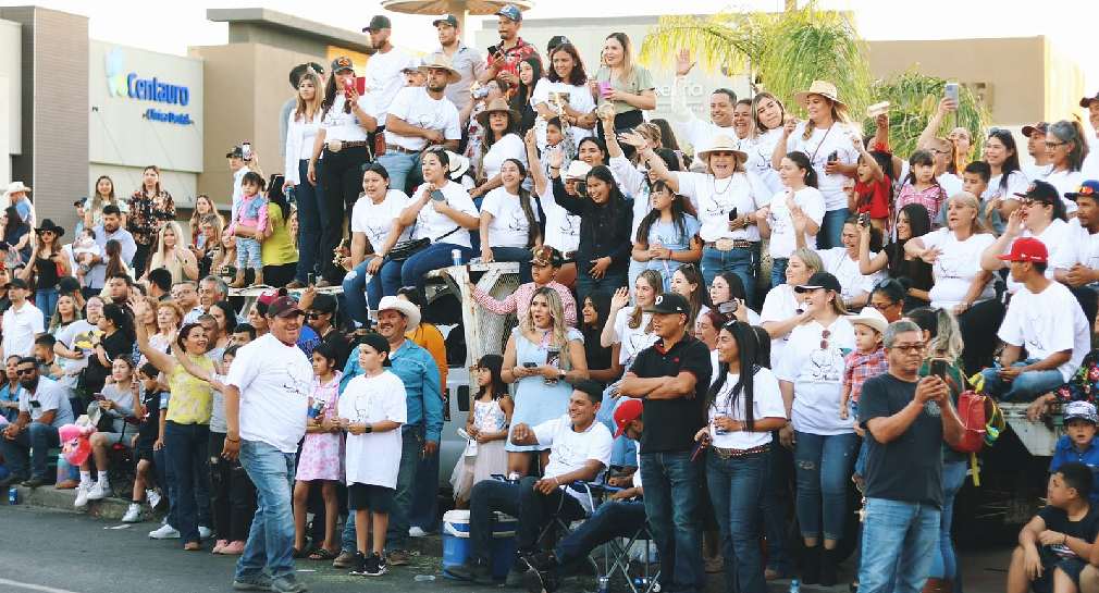 Agrada a asistentes regreso de manifestación de la ExpoGan 2023, es parte de  la tradición local consideran