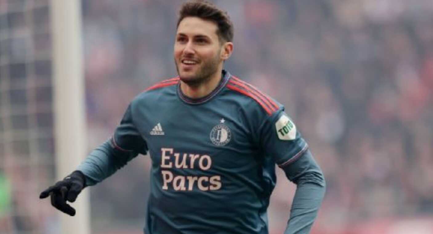 Santi Giménez empata iguala marca histórica de goles de Chicharito y Luis García en Europa
