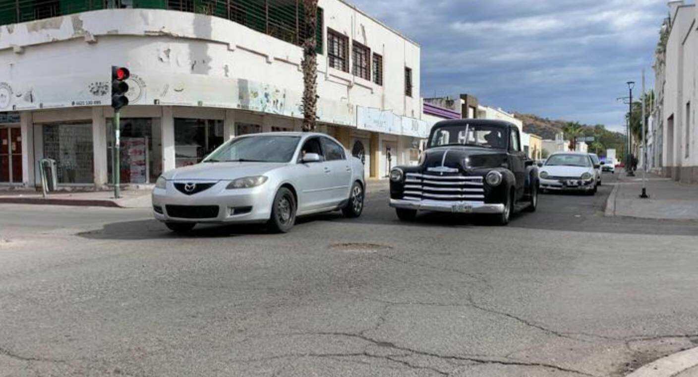 Trabaja Vialidad municipal en 5 puntos de Hermosillo con semáforos saturados; piden paciencia