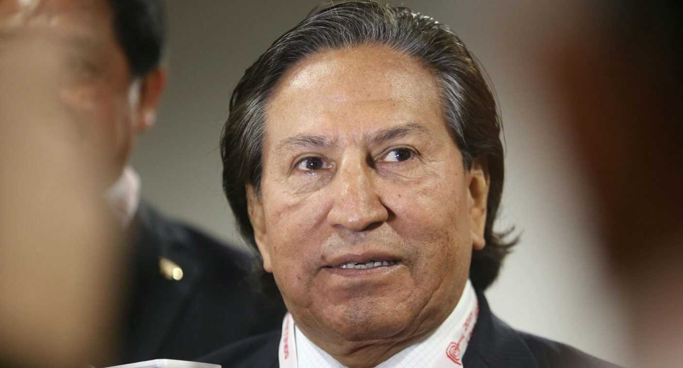 Expresidente de Perú, Alejandro Toledo, se entrega a la justicia de EEUU para su extradición