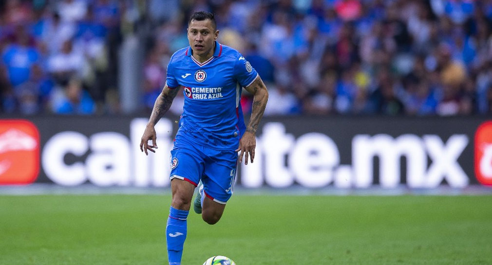 ‘Cata’ Domínguez se despide de Cruz Azul tras 17 años en el equipo