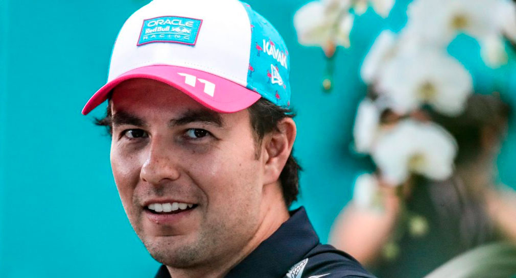 “No sabemos si va a querer seguir en Red Bull”, dice Helmut Marko sobre ‘Checo’ Pérez