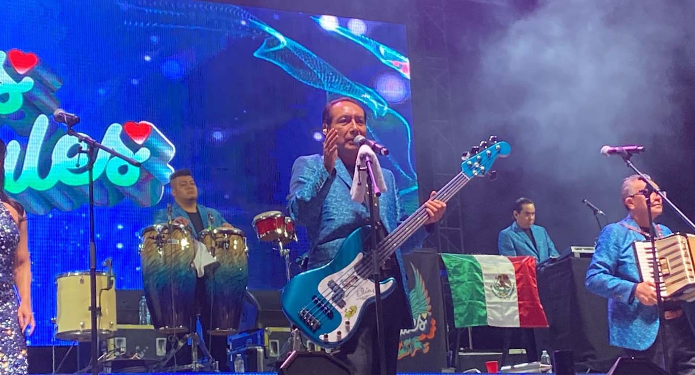 Los Ángeles Azules cierran Festival Kino en concierto frente a más de 10 mil personas en Magdalena
