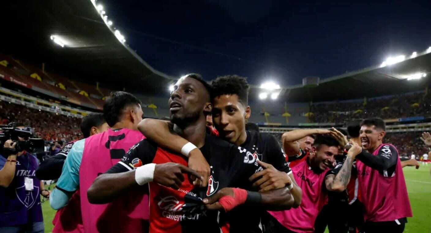 Atlas saca ventaja ante Chivas en el Clásico Tapatío de los cuartos de final de la Liguilla