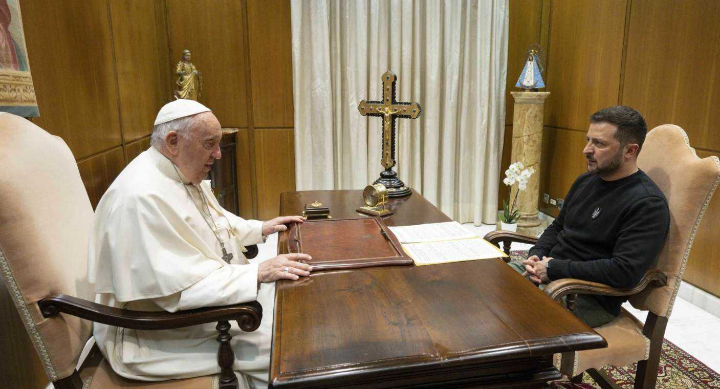 Zelenski se reúne con el papa Francisco en el Vaticano