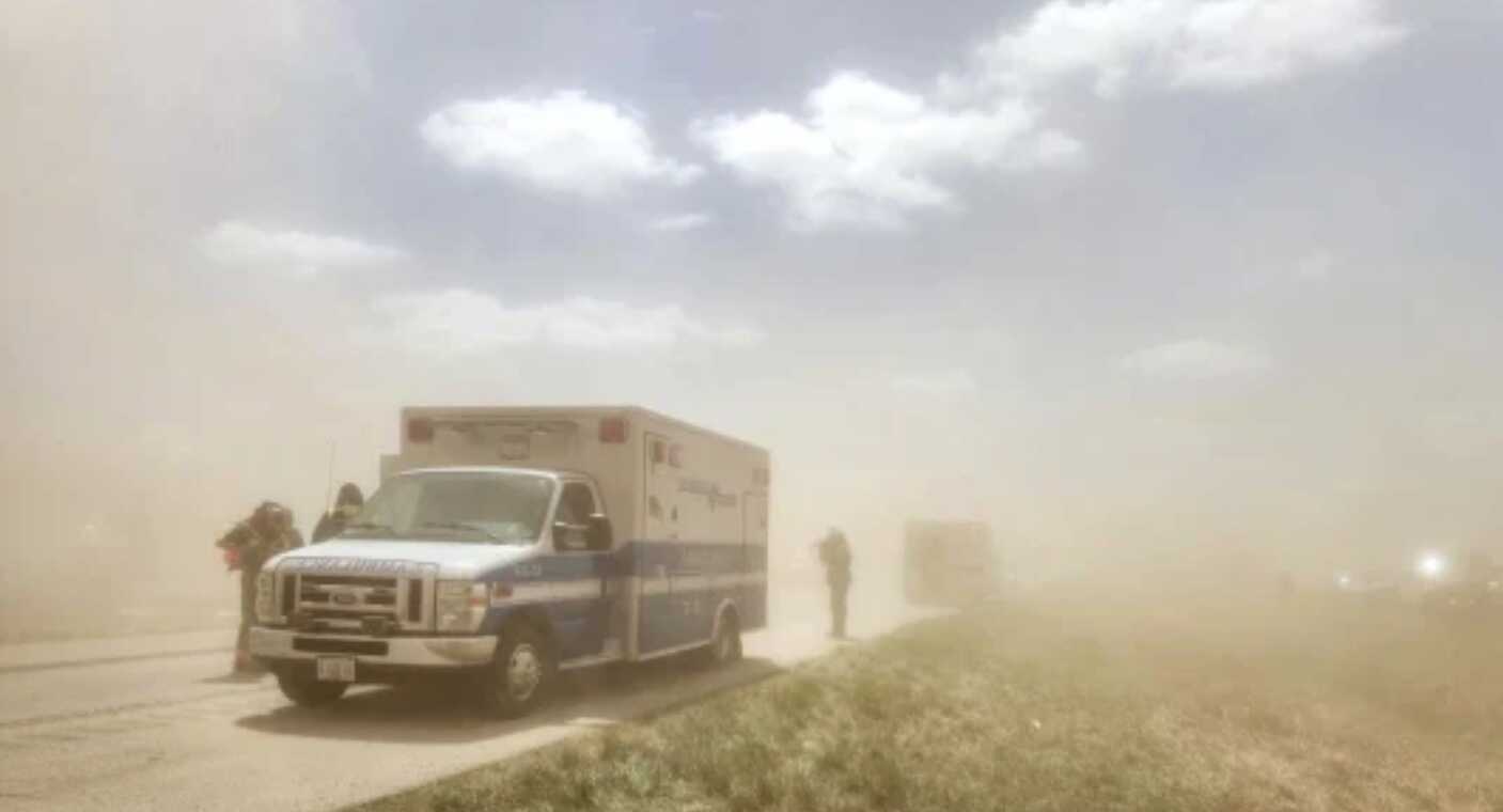 Tormenta de polvo en Illinois causa múltiples muertes y decenas de hospitalizados tras choque masivo