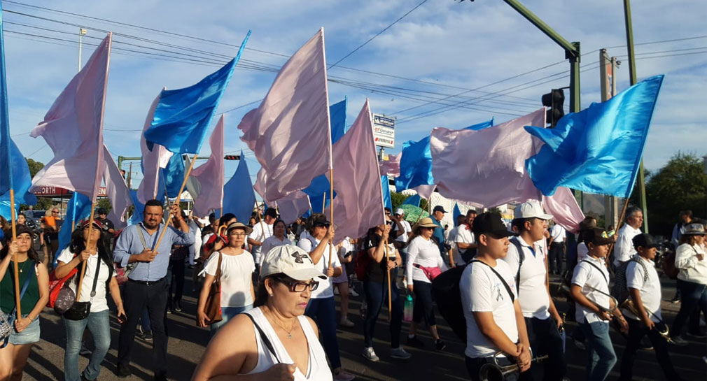 Marchan papás de víctimas, sobrevivientes y ciudadanos por el 14 aniversario de Guardería ABC en Hermosillo