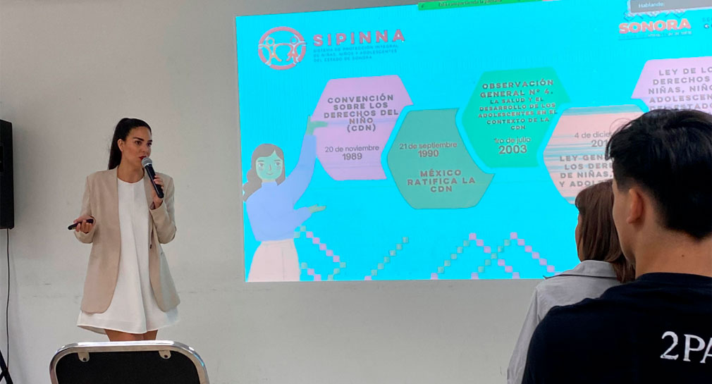 Sippina capacita a personal de medios de comunicación en Hermosillo para manejo de noticias sobre adolescentes