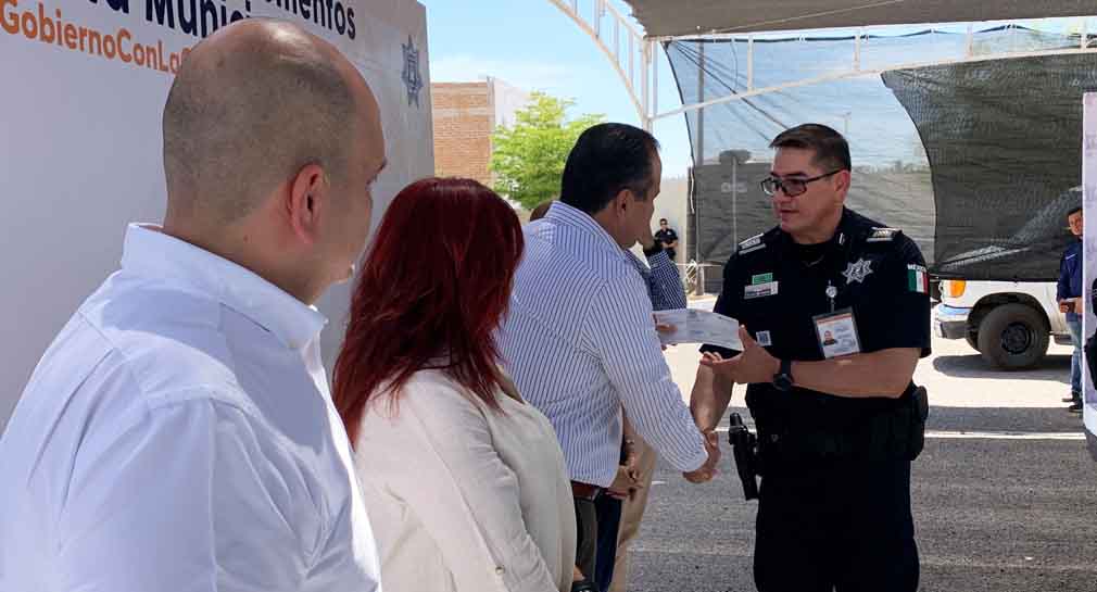 Estímulos económicos fueron entregados a elementos de la Policía Municipal de Hermosillo. (Foto: Juan Pedro Maytorena)
