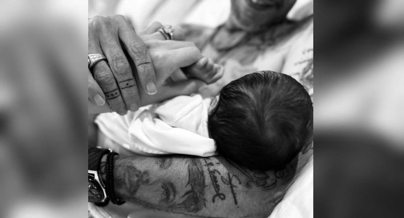 Nace hijo de Nadia Ferreira y Marc Anthony en el Día del Padre