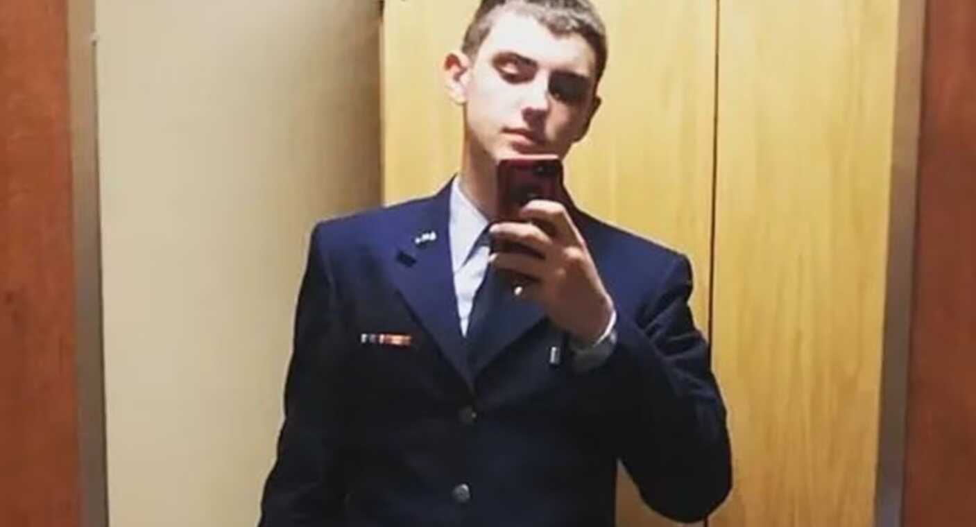 Acusan formalmente de seis cargos a Jack Teixeira, soldado que filtró en internet documentos clasificados